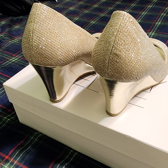 NWOT Simply Pelle - SIZE 7.5 - Picture 5 of 9